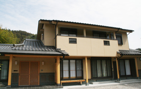 井上建築